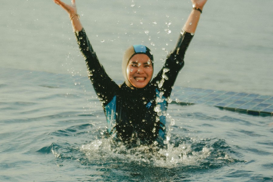 Burkini-Verbot - die rassistische und sexistische Hetze der SVP